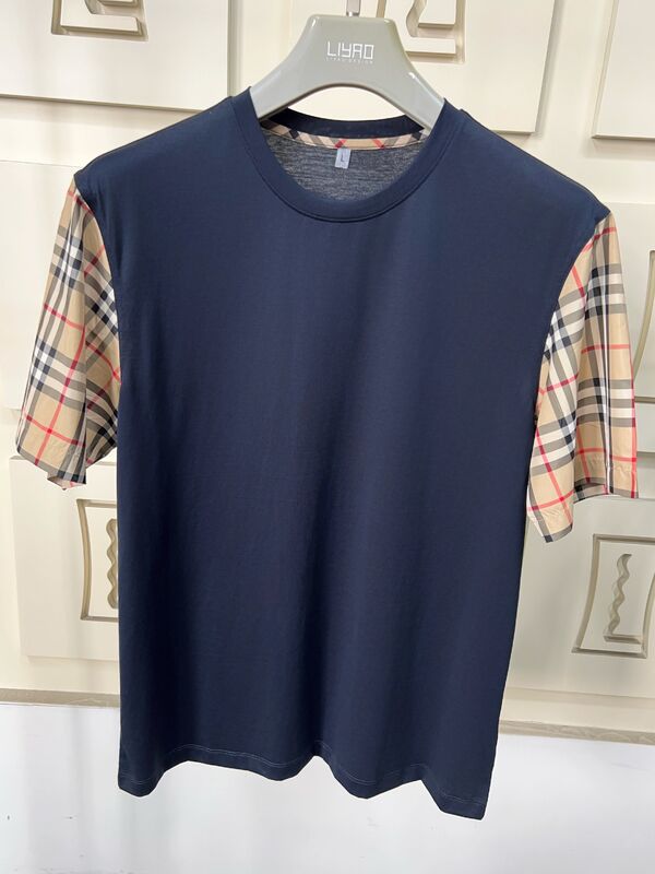 Men's Fashion Tees with Iconic Plaid Sleeves, Regular Fit Crew Neck, High - Quality Cotton